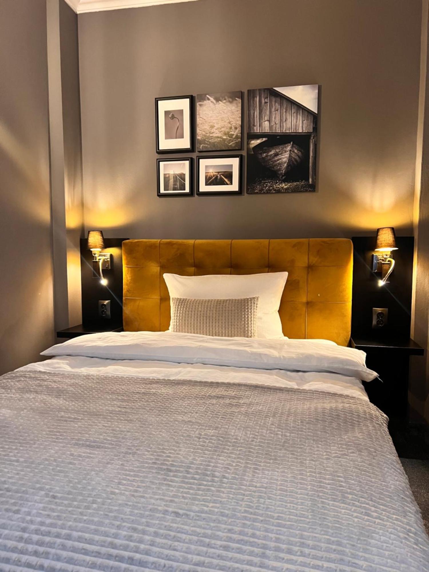 Hotel Coco Timisoara Esterno foto