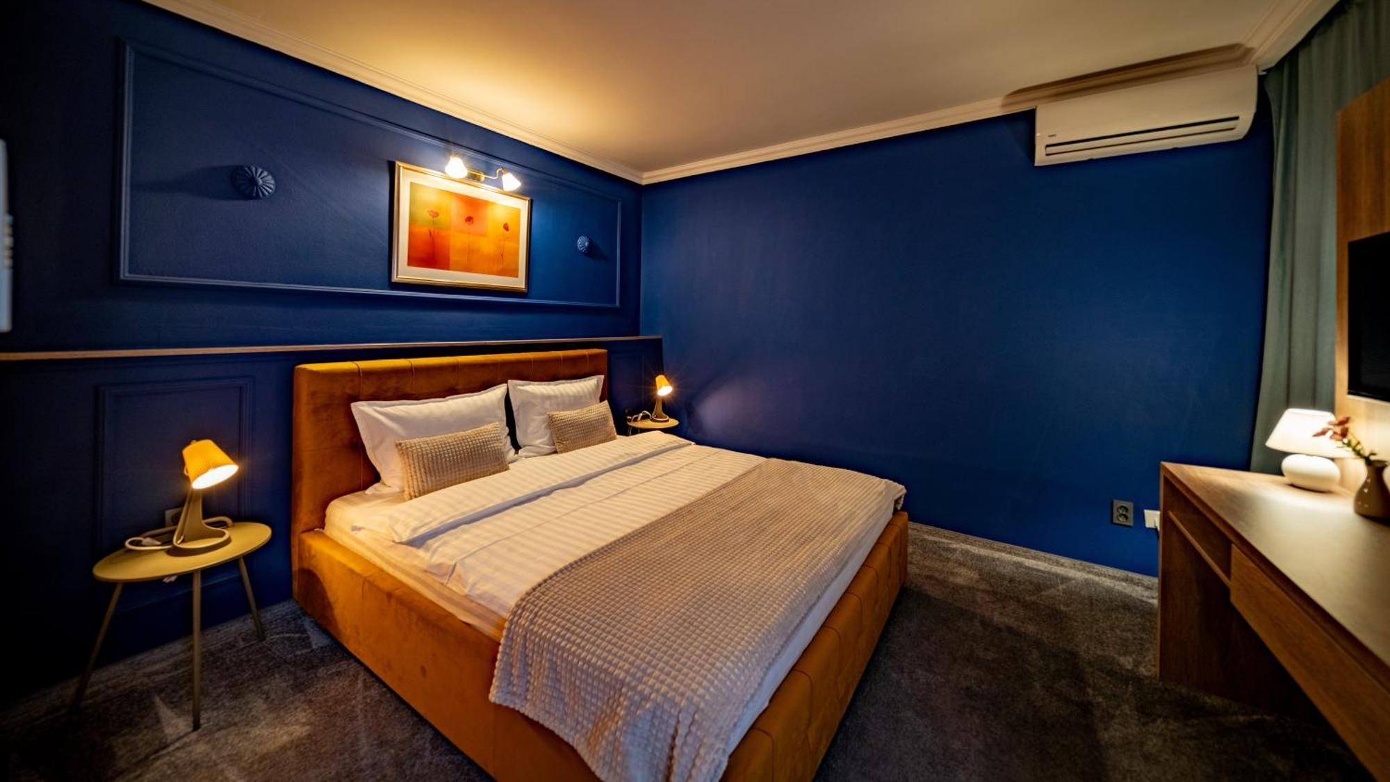 Hotel Coco Timisoara Esterno foto