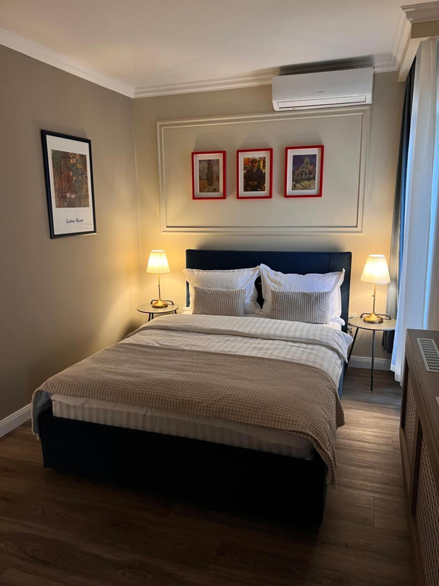 Hotel Coco Timisoara Esterno foto